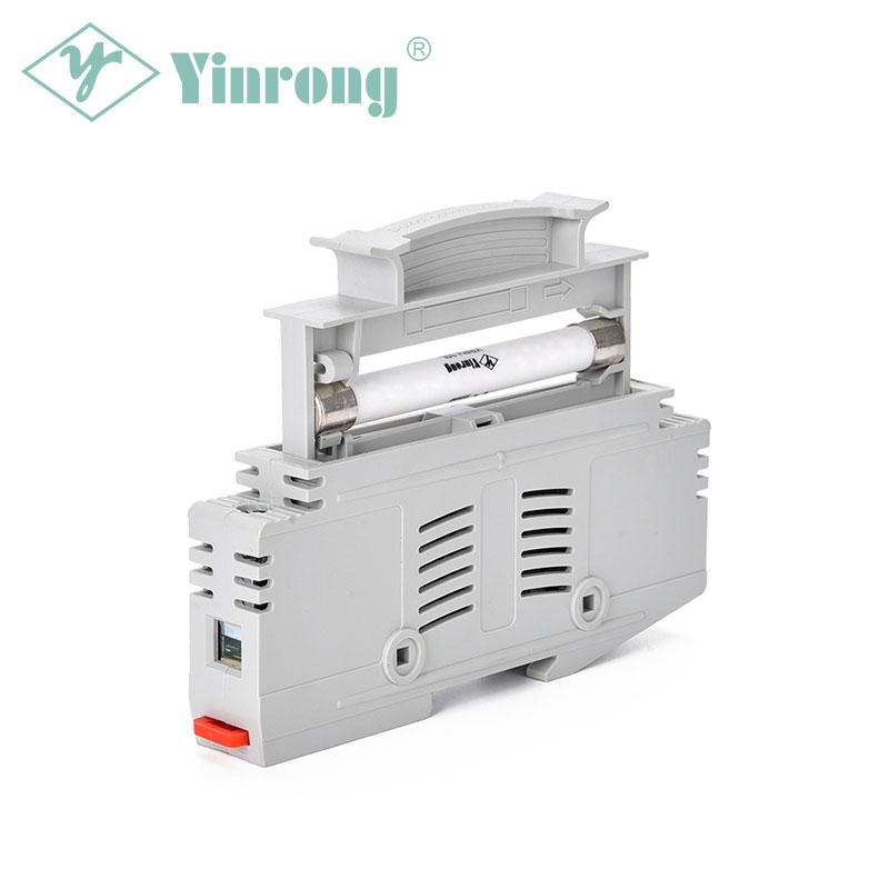 কেন 1500VDC 30A 10×85mm সোলার PV DIN রেল ফিউজ হোল্ডার আধুনিক সৌর শক্তি সিস্টেমের জন্য একটি গুরুত্বপূর্ণ নিরাপত্তা উপাদান
